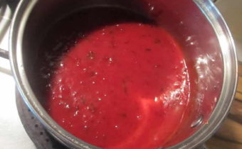  сливовый соус с помидорами